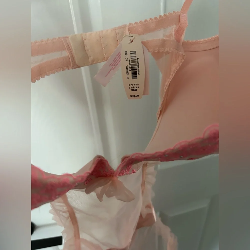 NWT Vintage 2012 Victoria’s Secret Lingerie Bra Skirt Size 36D - Picture 4 of 5